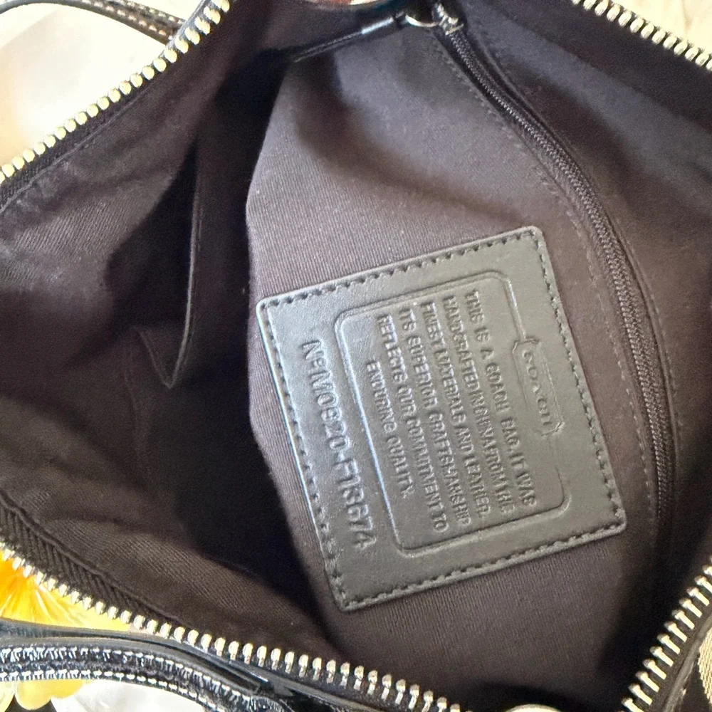 Coach Black & Gray Signature Canvas Shoulder Bag - Picture 4 of 8